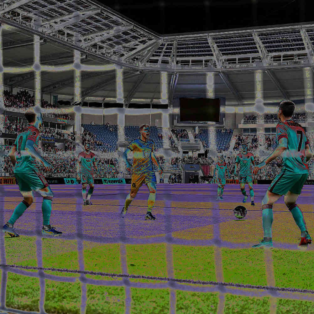 Crescent, Star and Twelve Absentees: In the Trabzonspor-Drogheda Fixture, Memory Is the Real Scoreboard Crescent, Star and Twelve Absentees: In the Trabzonspor-Drogheda Fixture, Memory Is the Real Scoreboard
