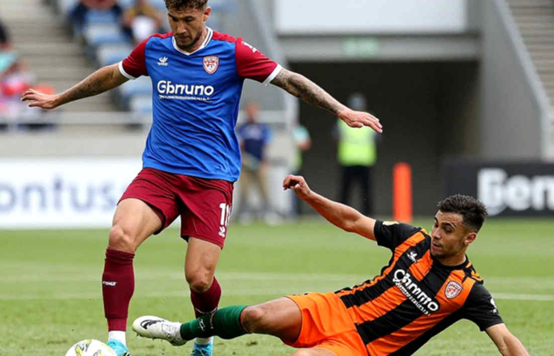 Toone and Kelly Out, Williamson Back: Reading England's Play-off Squad Against Greece in Three Layers